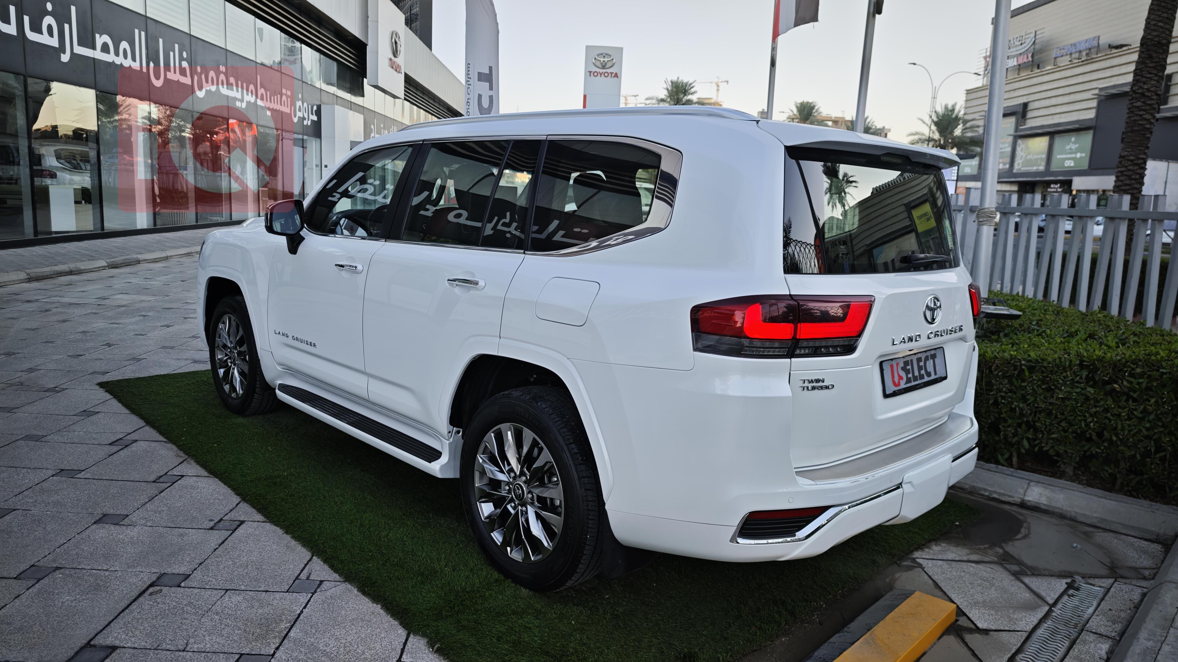 تۆیۆتا لاند کروزەر